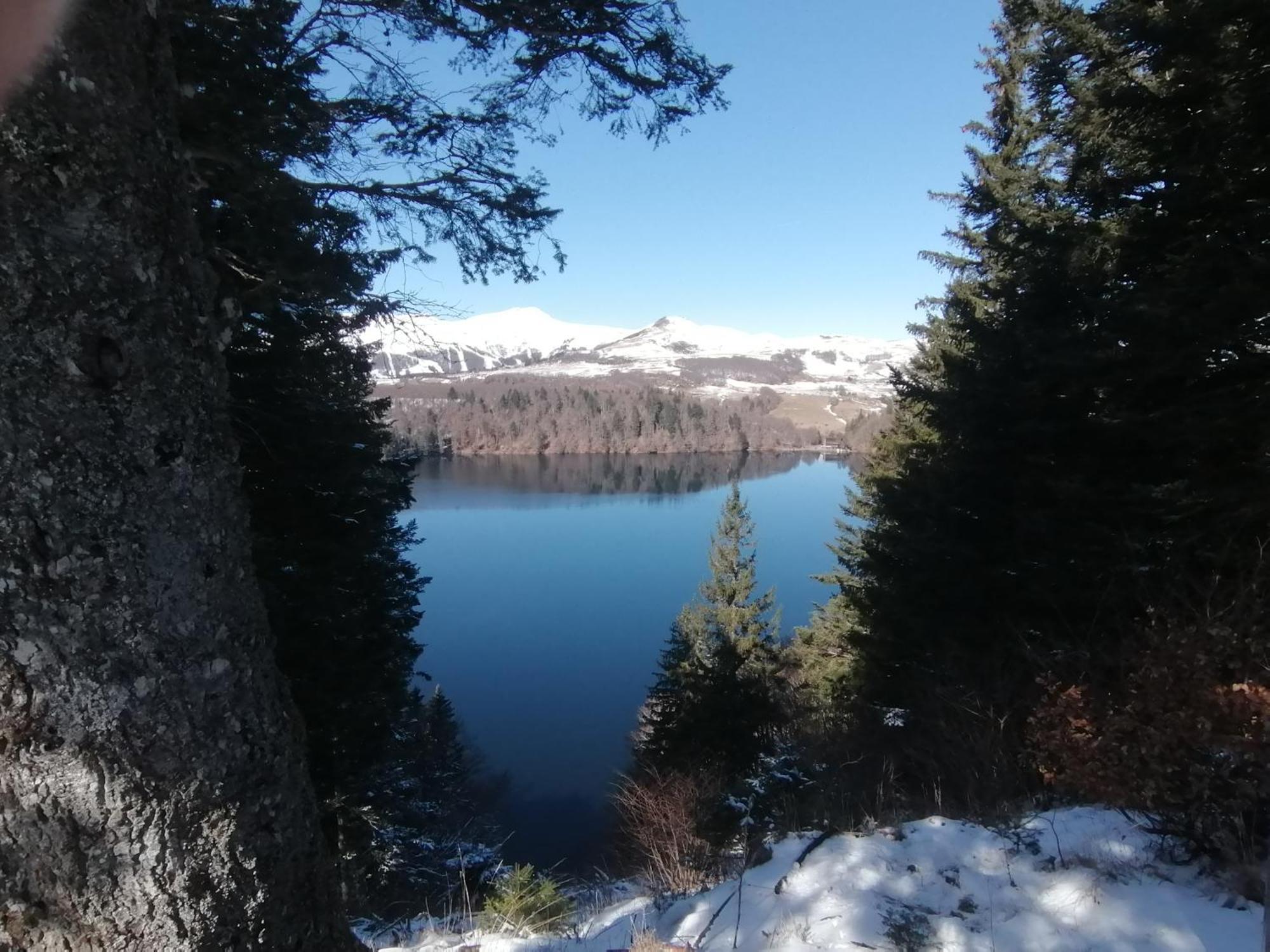L'Auvergnate Chambon-sur-Lac Exterior foto
